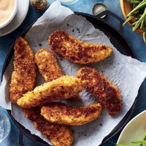 Chicken Tenders with Green Beans and Tahini Dressing