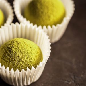 Raw coconut matcha macaroons