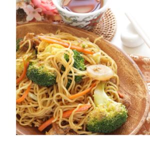 Cantonese Pan Fried Noodles with Vegetables