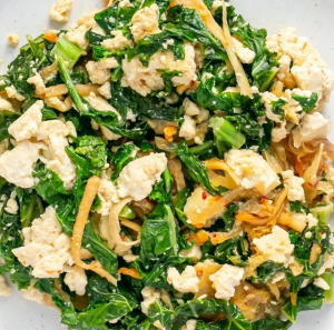 Vegan Kimchi Tofu Scramble