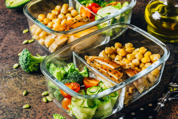 meal prep in glass dish