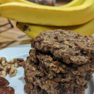 Banana Date Oatmeal Cookies
